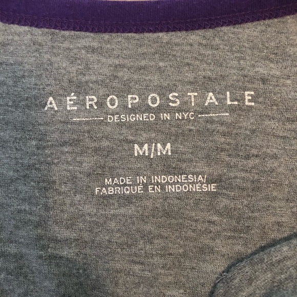 NY Aeropostale Cropped Grey tee - Picture 2 of 3
